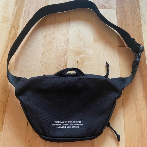 Adidas black Fanny pack belt bag - Picture 2 of 7